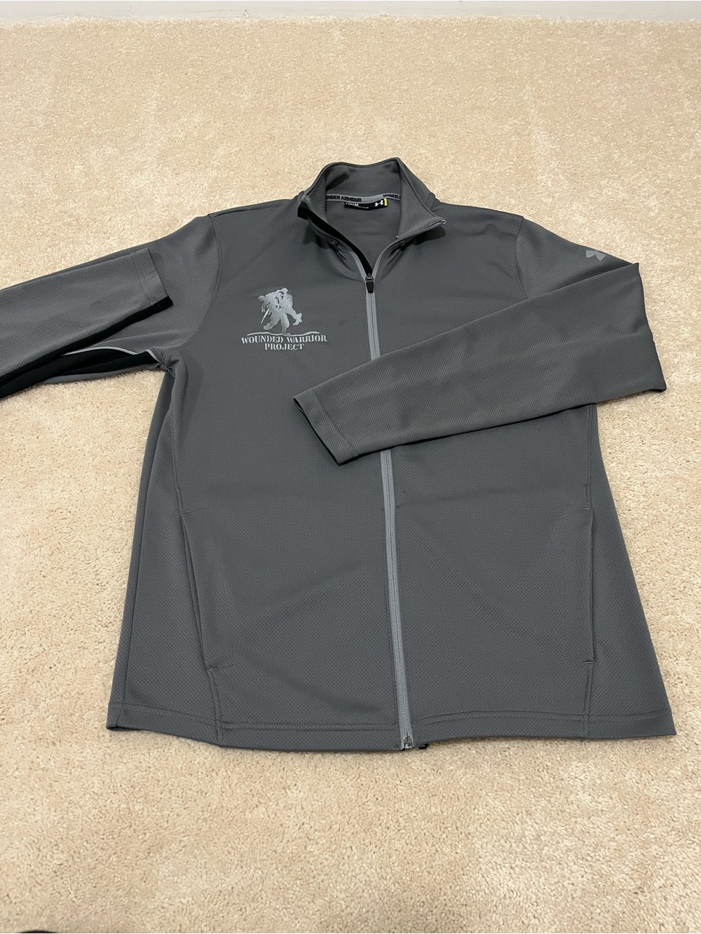 Under Armour Wounded Warrior Project Men’s Medium Gray Full Zip Jacket